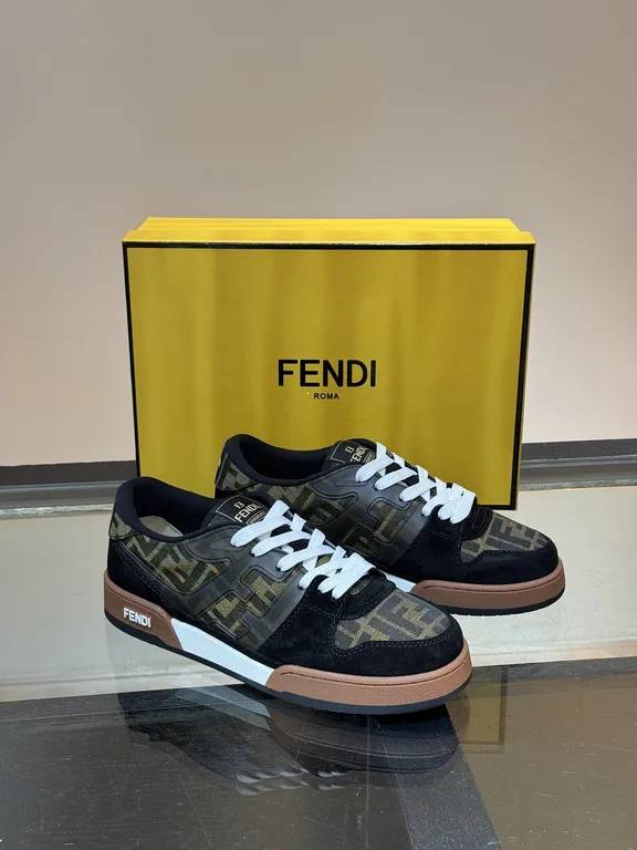 Fendi Shoe 